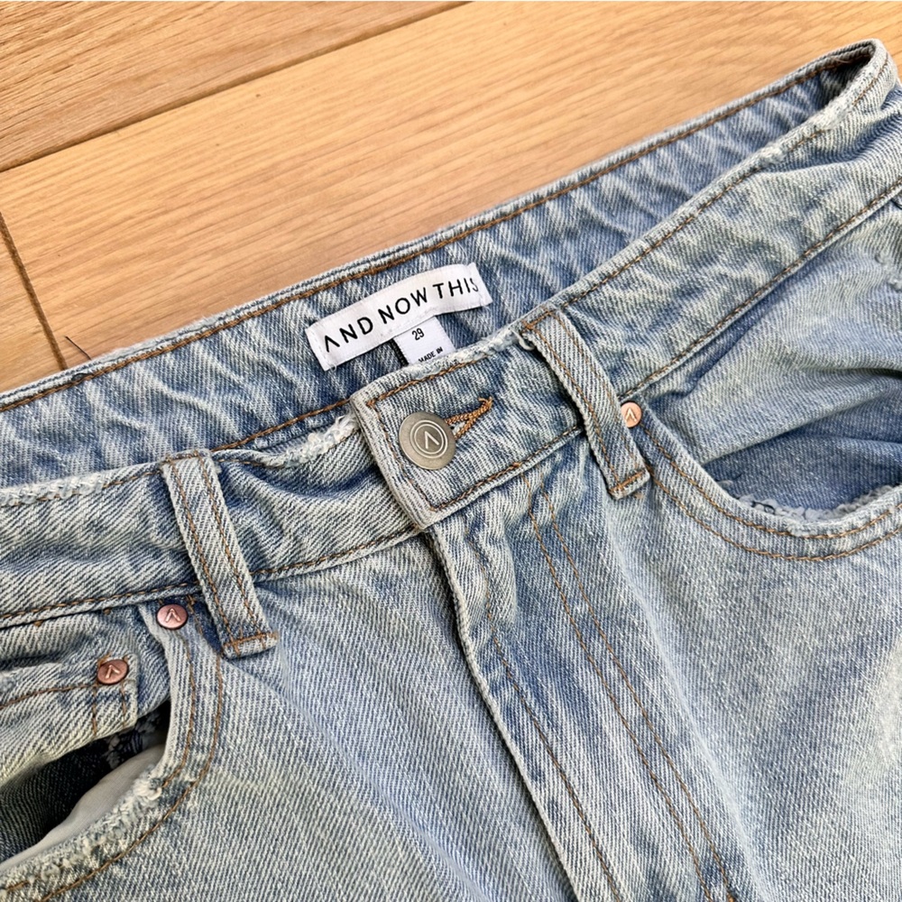 And Now This Ripped Jeans - Picture 8 of 8